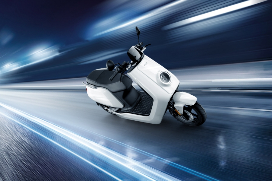 2025 Electric Vehicle Industry Panorama Report: Opportunities and Hidden Dangers Behind 16.5 Million Sales